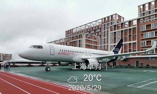 貴陽航空實訓基地仿真A320飛機航空模擬艙安裝完成現場效果